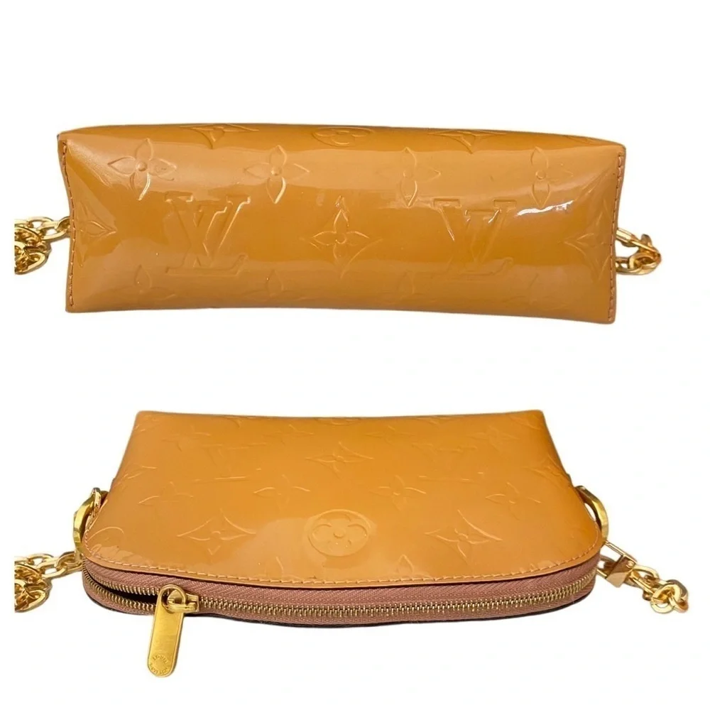 LOUIS VUITTON Monogram Vernis Pouch to Shoulder Crossbody Bag CA2113